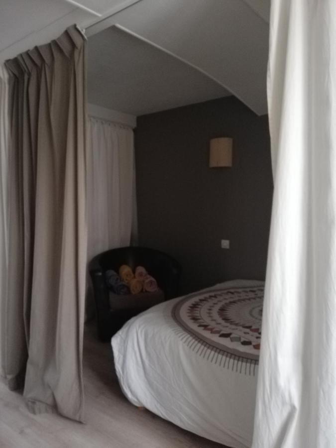 Le Gite De La Maison Rouge Anctoville Екстер'єр фото